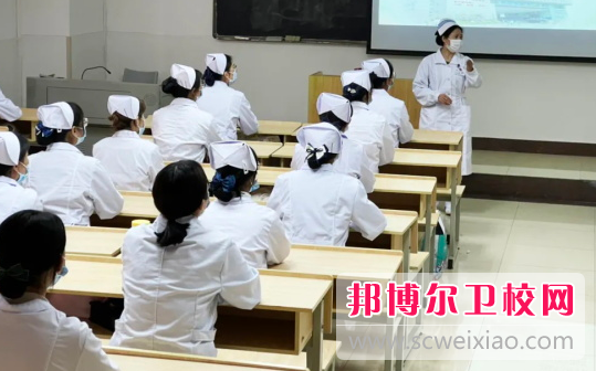 2023年大理卫生学校专业介绍