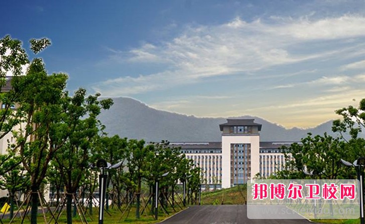 江苏2024年全日制护理学校