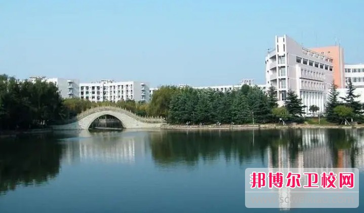 湖北2024年初中生可以去读什么护理学校